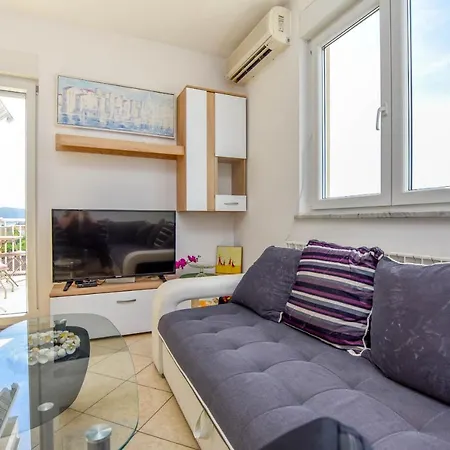 Apartment Nelly Biograd Na Moru